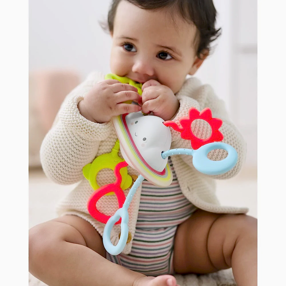 Skip Hop Zoo Silver Lining Bulut Çek ve Oyna Duyusal Oyuncak 6 Ay+