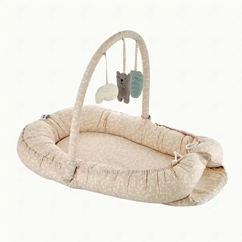 Baby Jem Babyjem Oyuncaklı Çiçekli Anne Yanı Yatağı Somon - Yatak