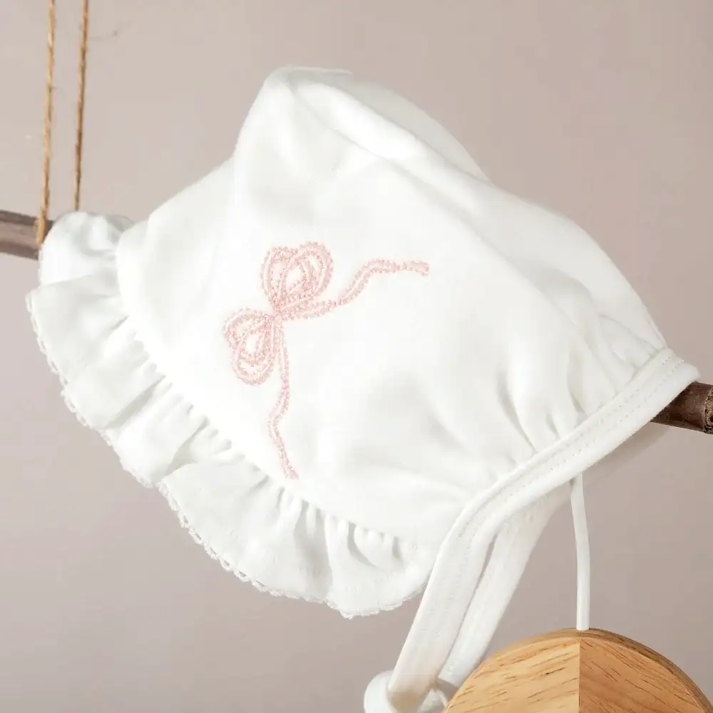 ChiMayys Baby Nazenin Pembe Fiyonk Nakışlı Ekru Tığ İşi Süslemeli Organik 6'lı Hastane Çıkışı Beyaz